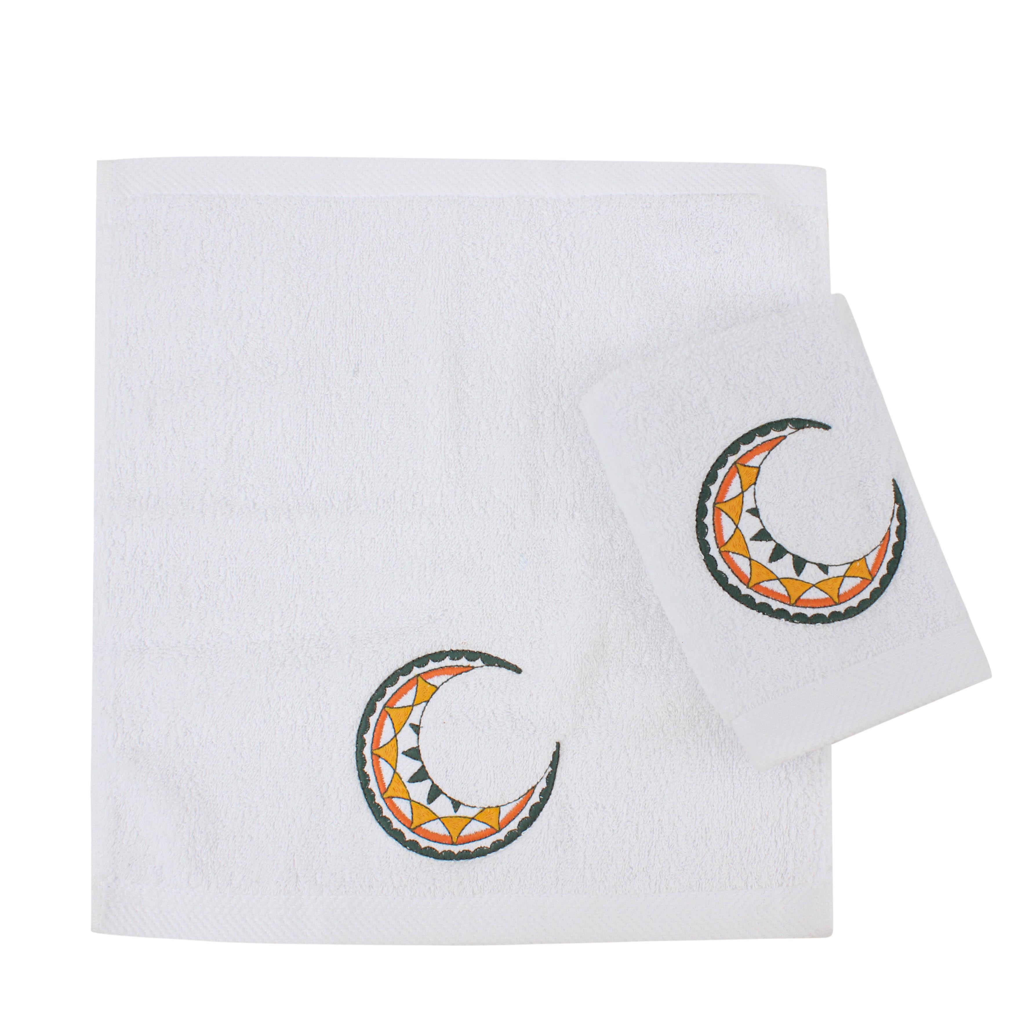Radiant Crescent Guest Towels Set