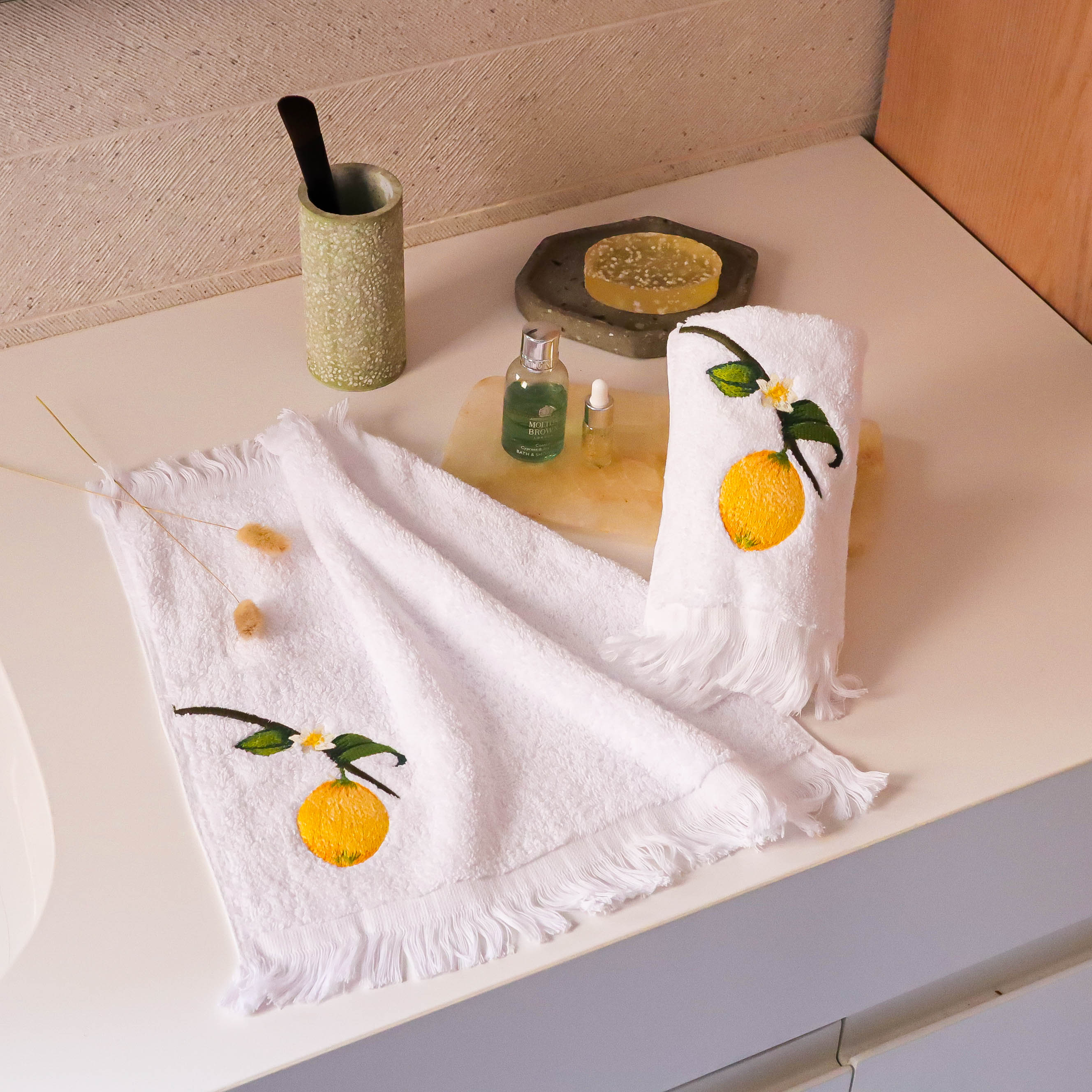 Limoncello Guest Towel Set