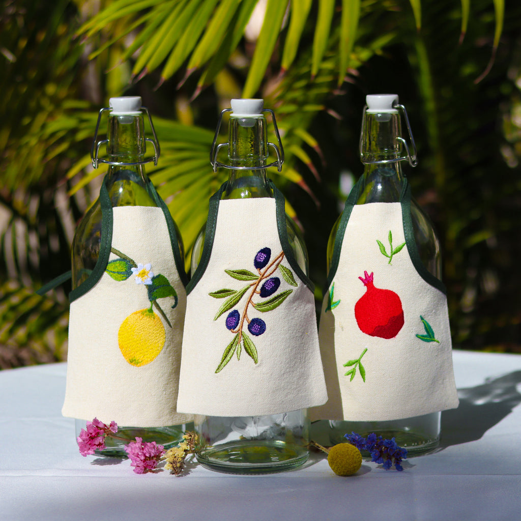 Blooms Bottle Apron Set