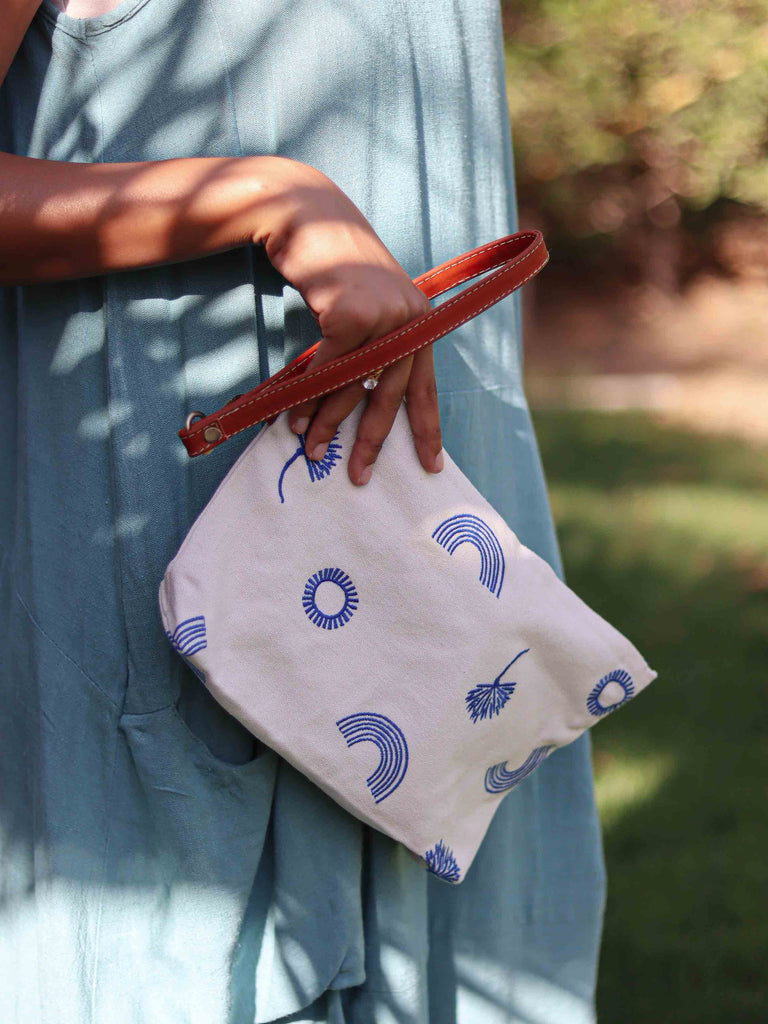 Blue Breeze Pochette