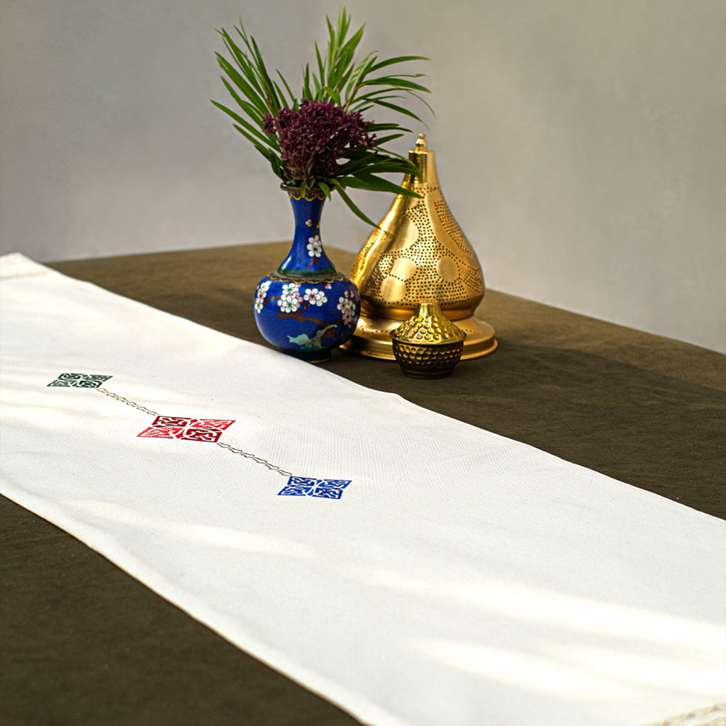 Turath Table Runner