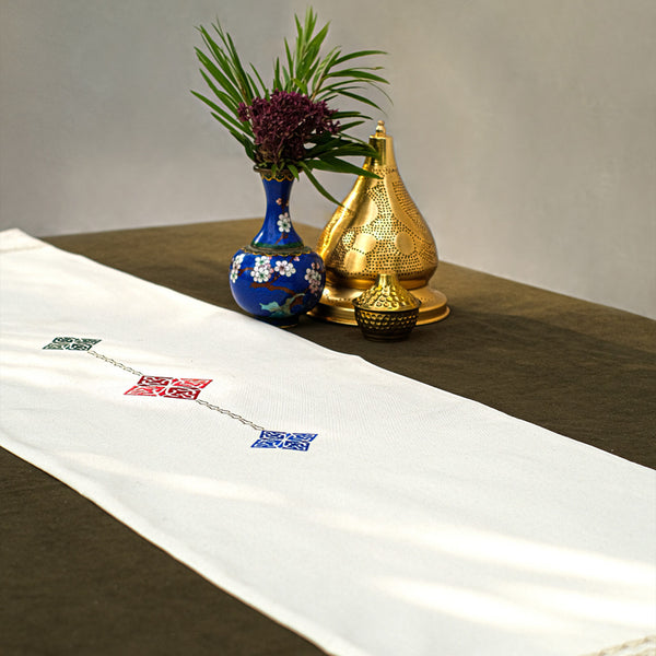 Turath Table Runner