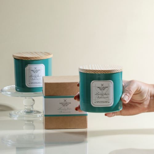 Lavender & Jasmine Pine Candle