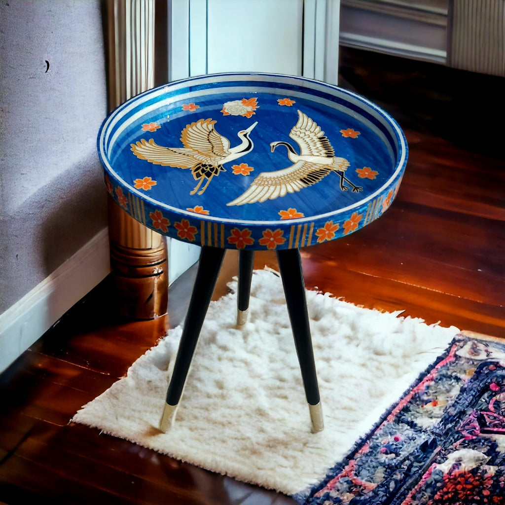 Graceful Dance Seashell Side Table