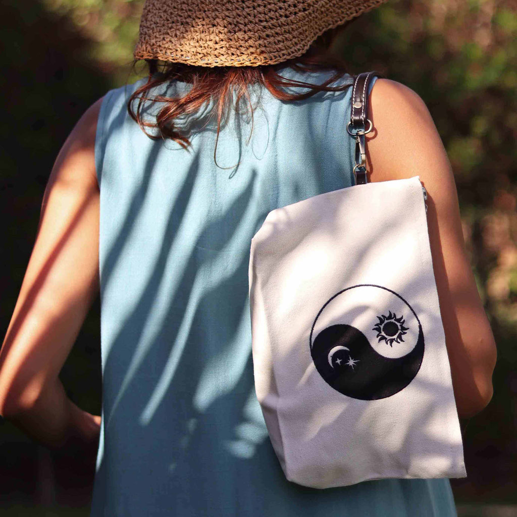 Yin-Yang Pouch