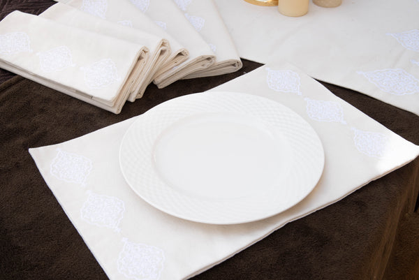 White Ramadan Arabesque Placemat Set