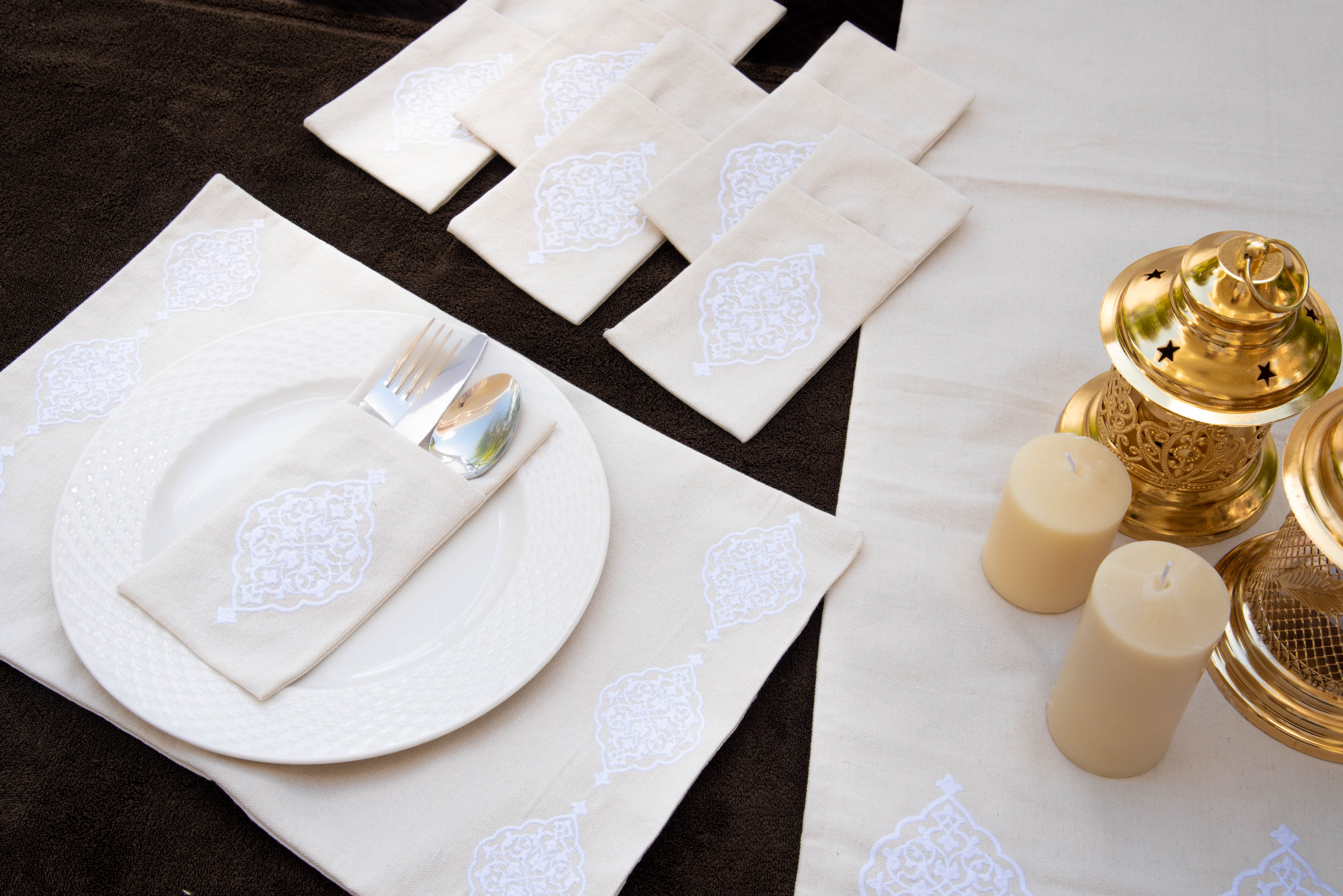 White Ramadan Arabesque Cutlery Holder Set
