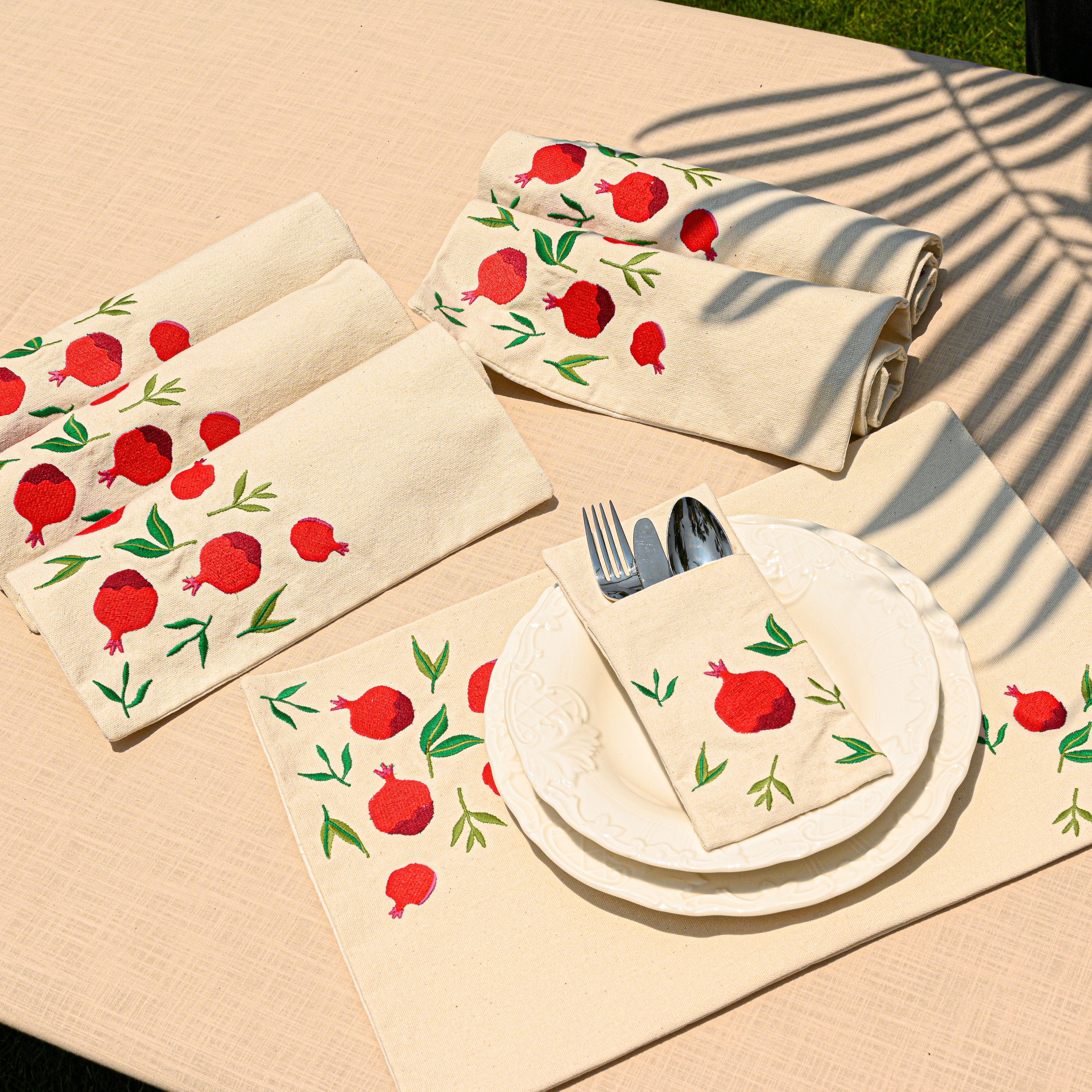 Pomegranate Placemat Set
