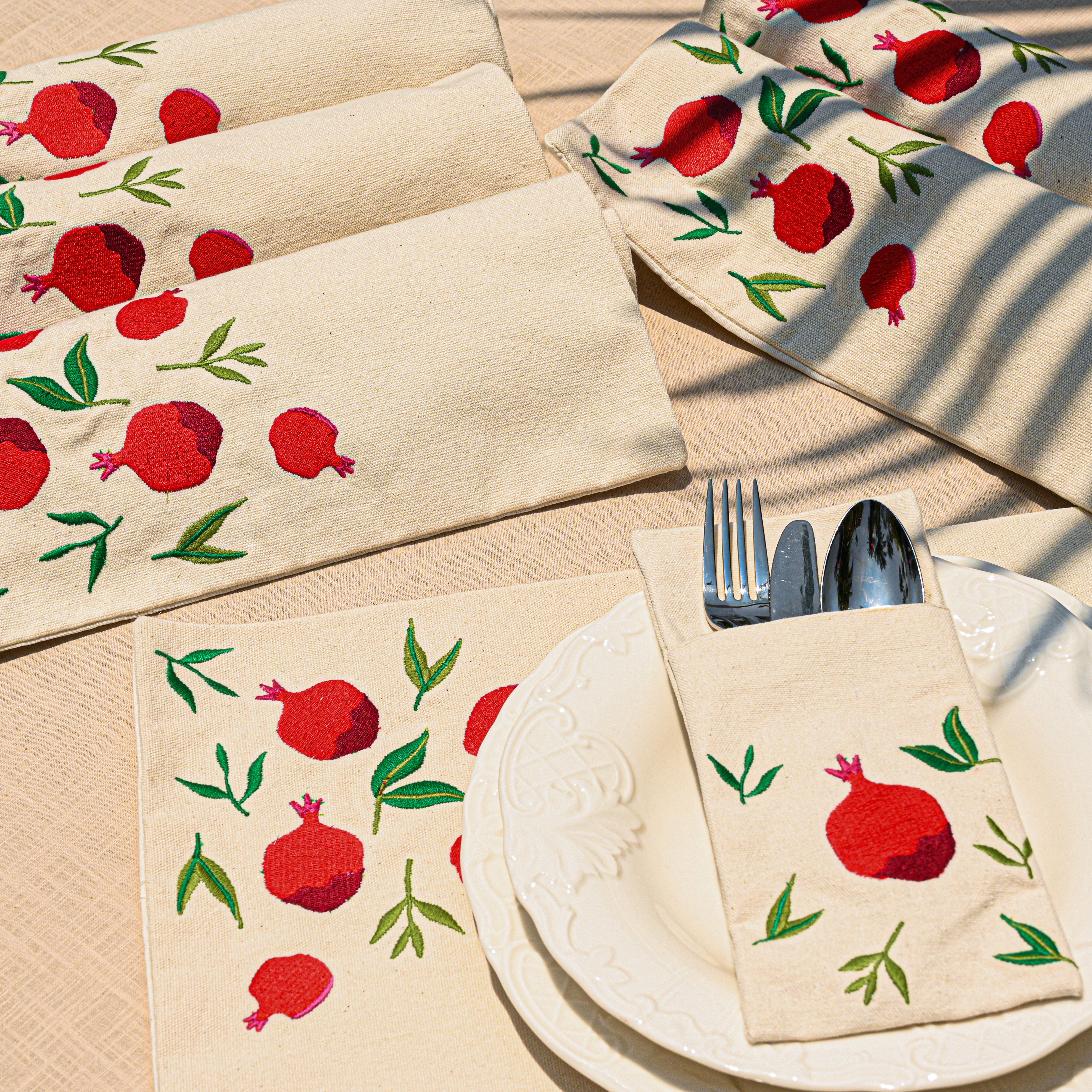 Pomegranate Placemat Set