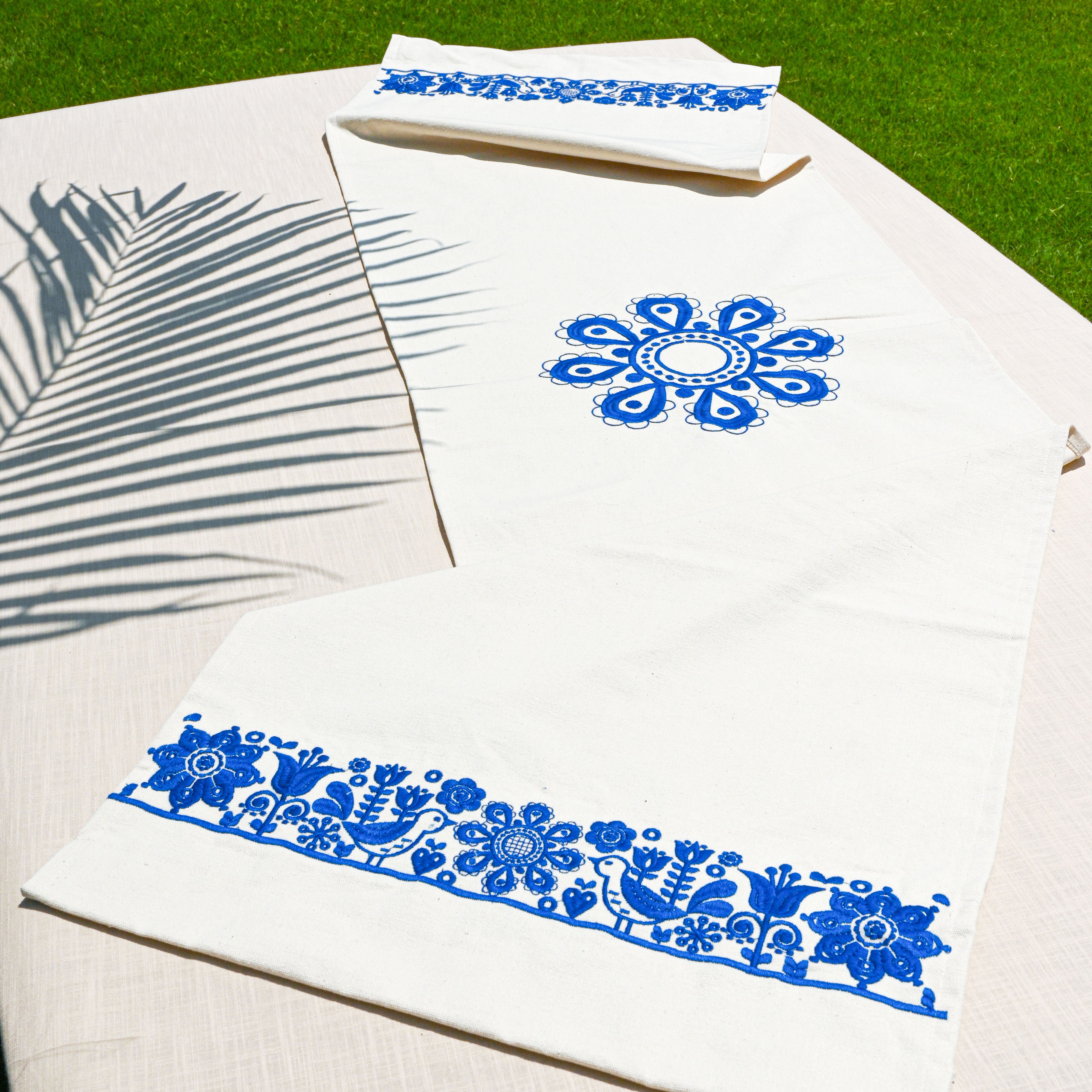 Scandi Garden Table Runner