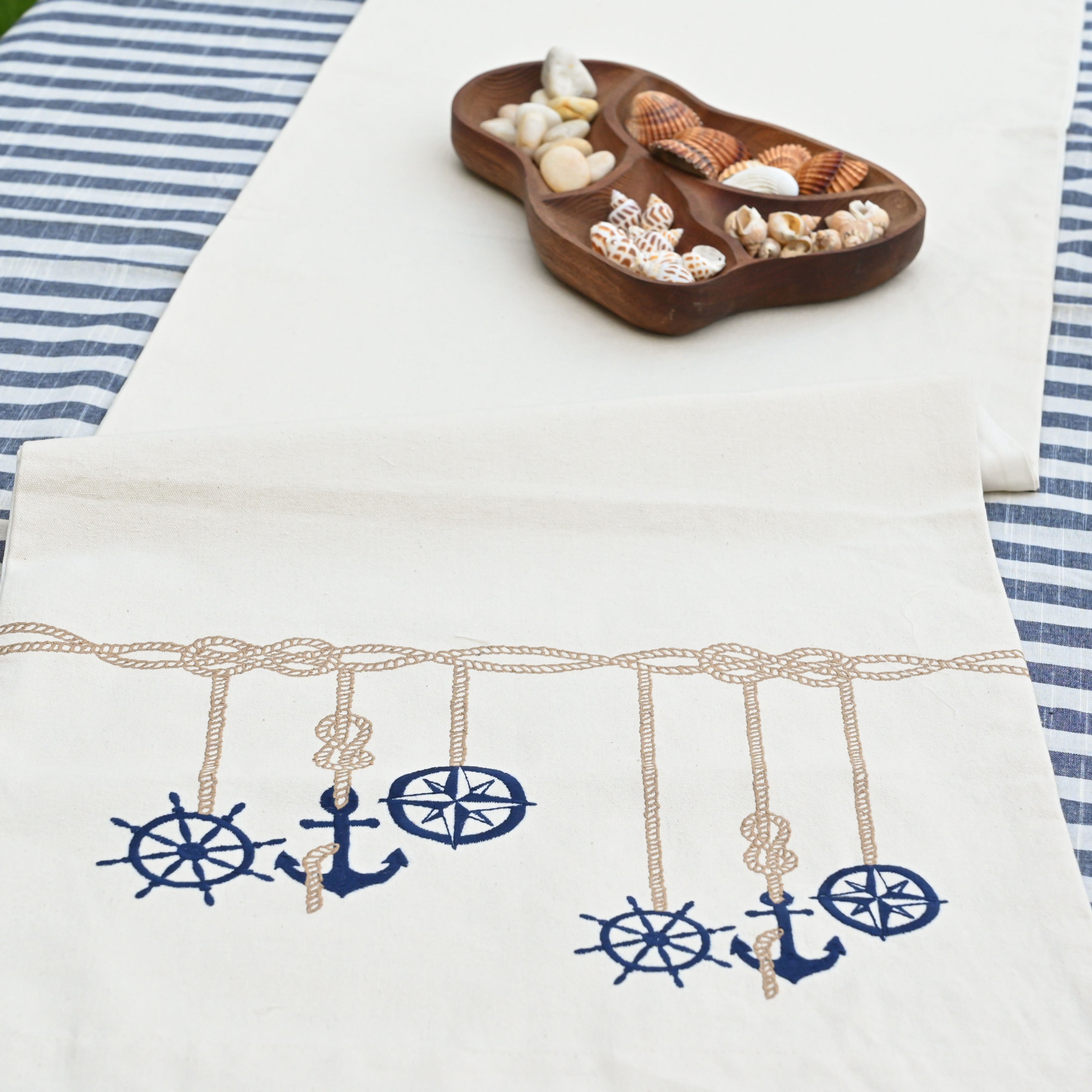 Nautical 2022 Table Runner