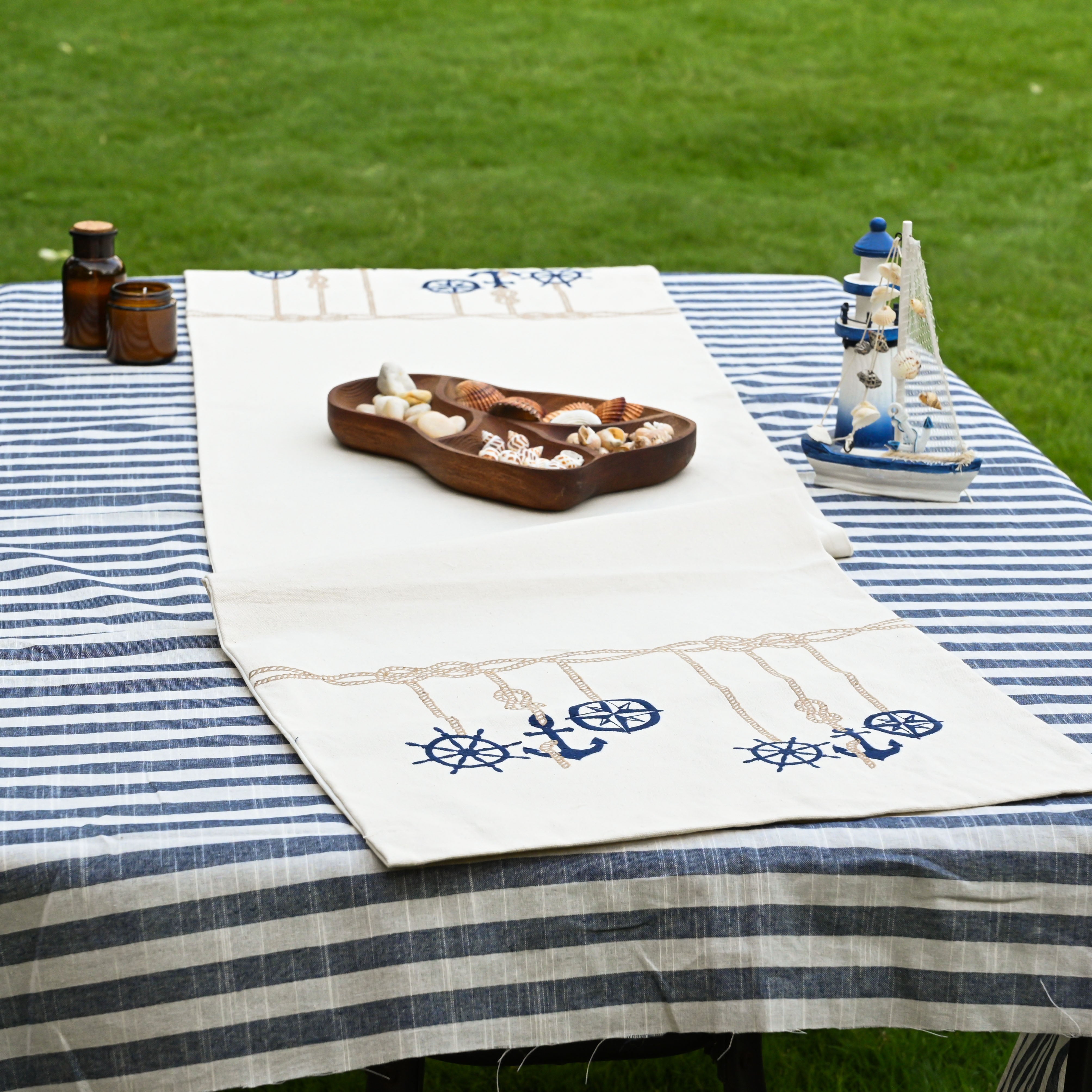 Nautical 2022 Table Runner