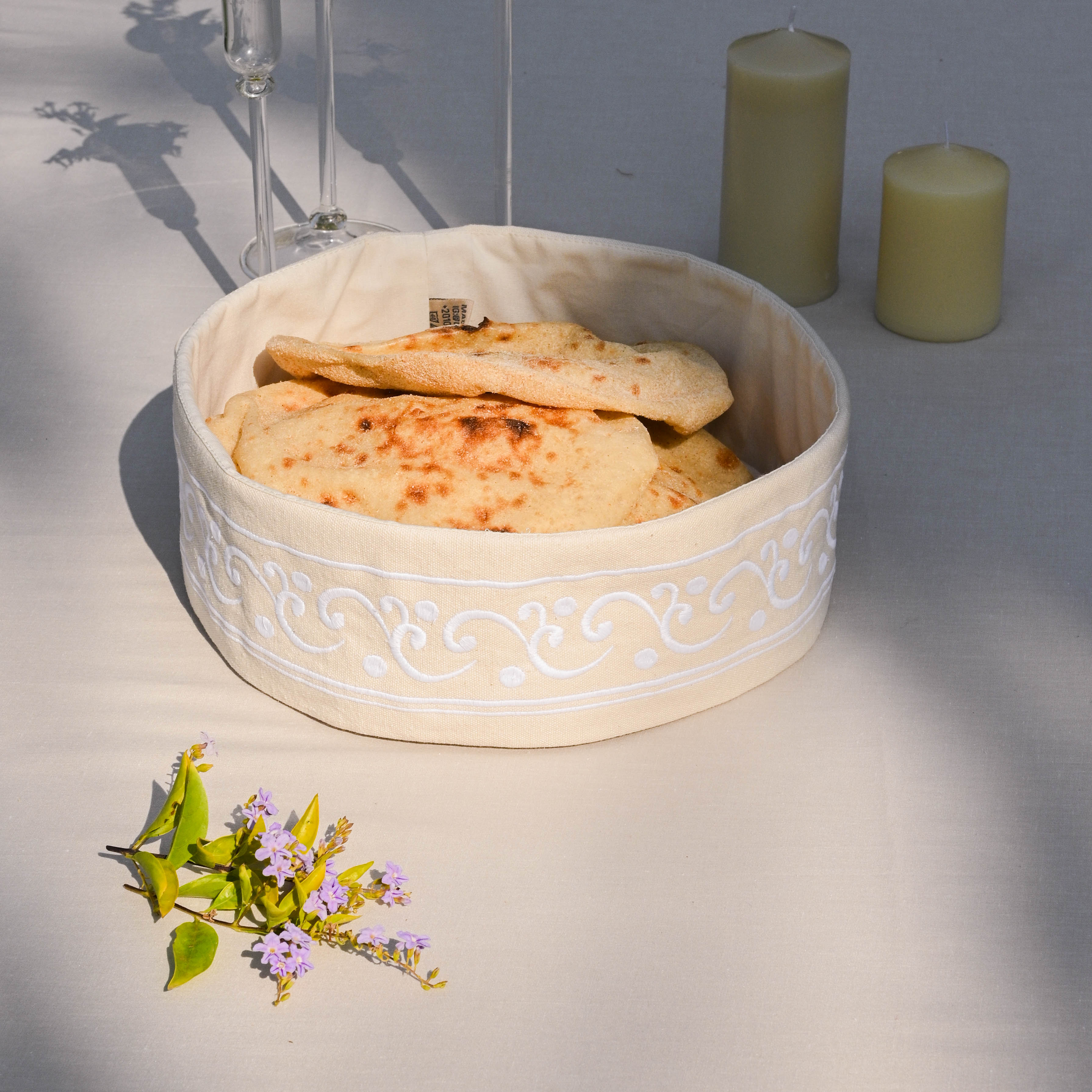 Royal Waves Breadbasket