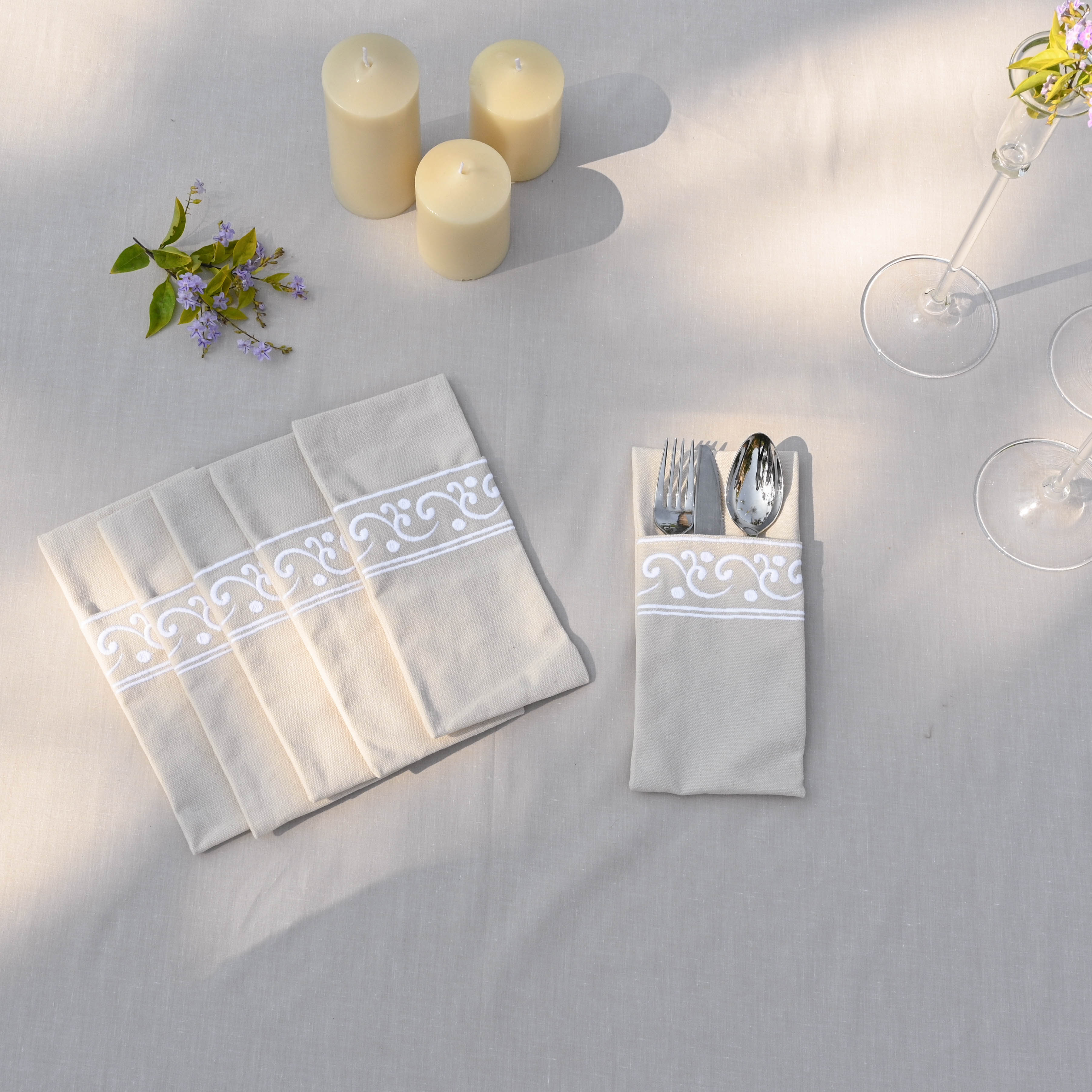 Royal Waves Cutlery Holder Set