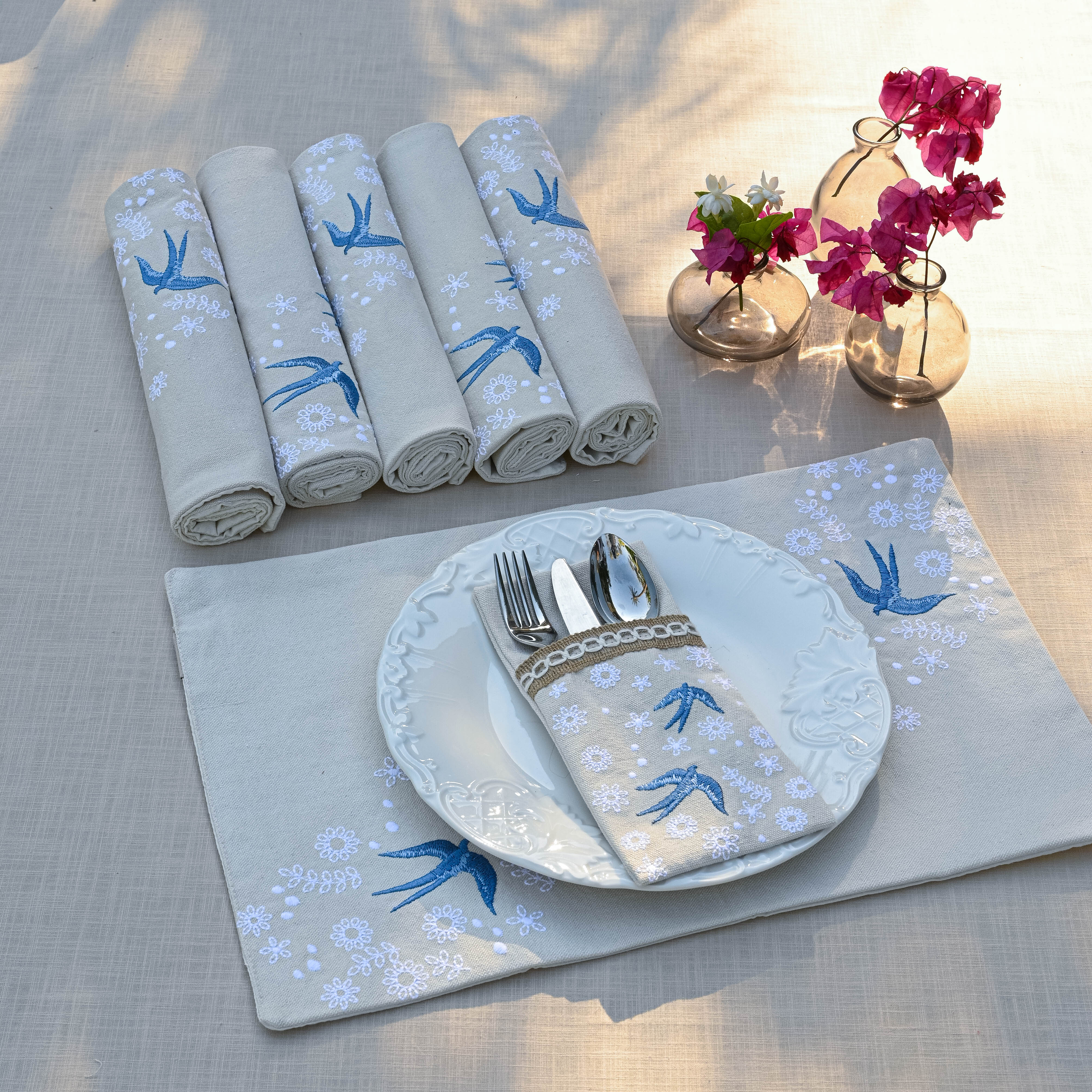Birds & Flowers Placemats Set