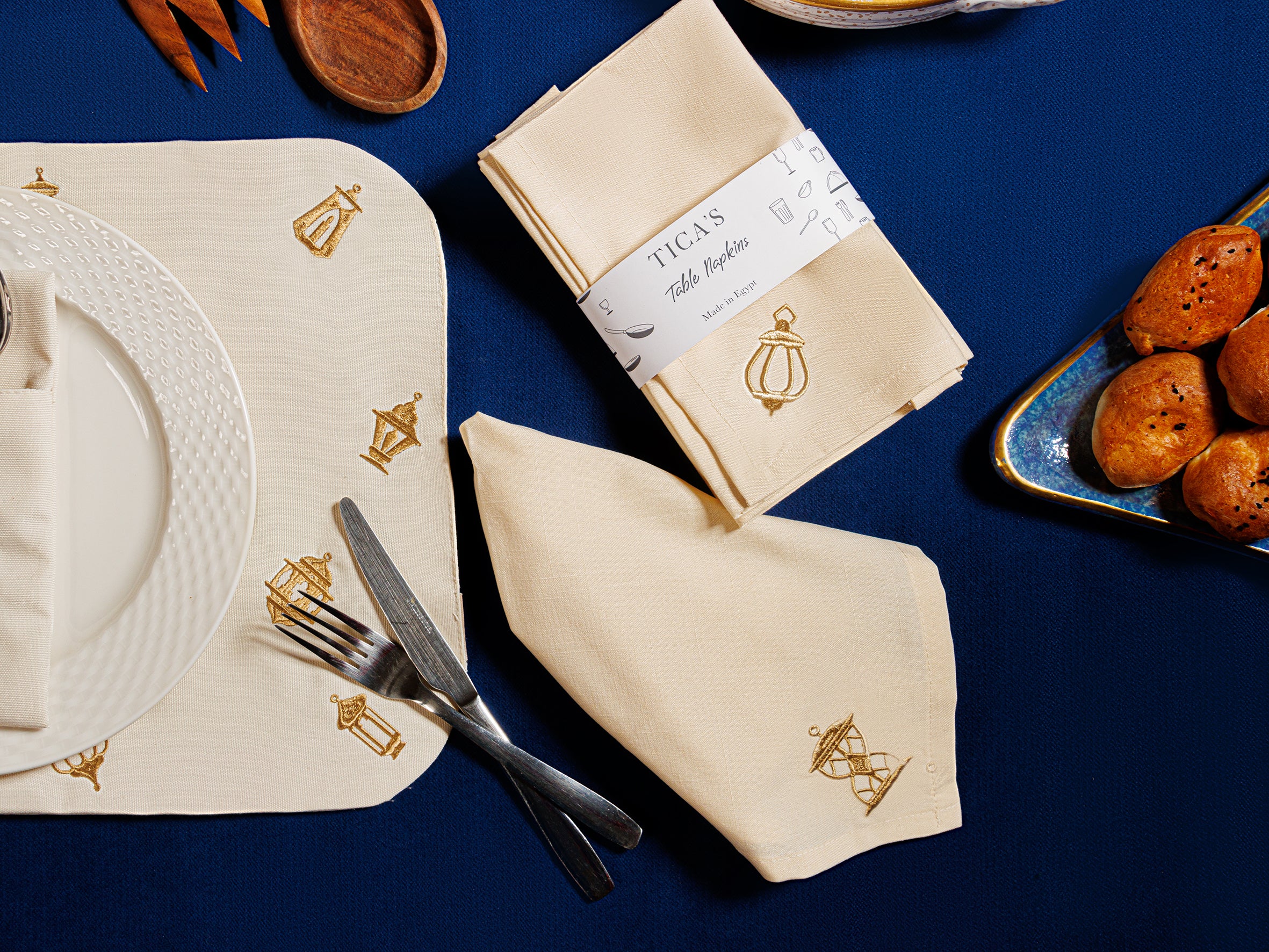 Lantern Gala Table Napkin Set
