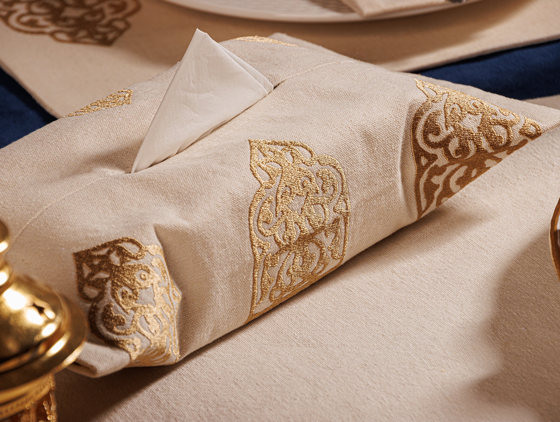 Royal Tissue Box Cover