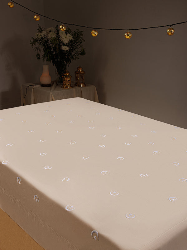 Blended Linen Holy Crescent Tablecloth - White Embroidery