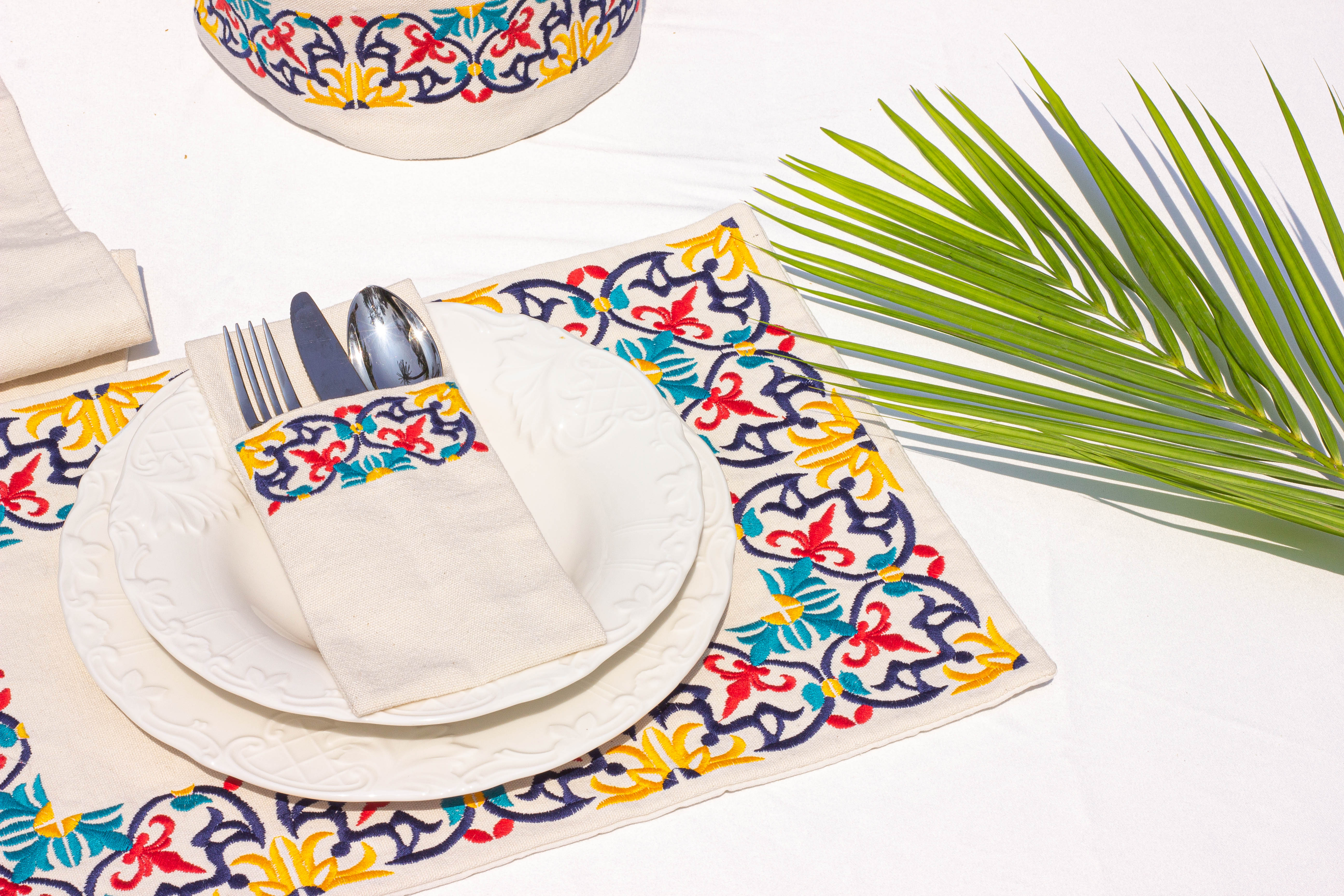 Floral Tiles Cutlery Holder Set