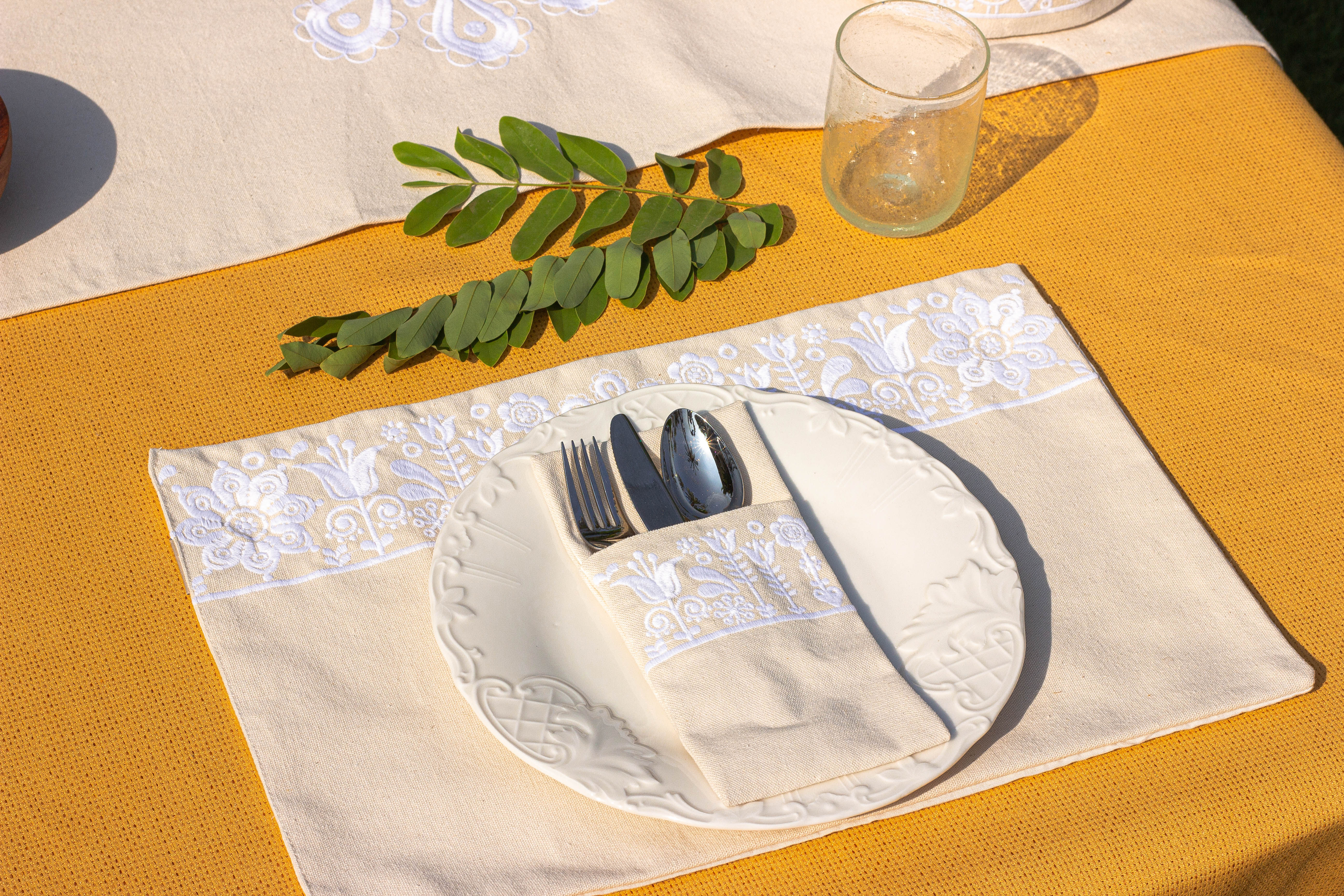 Scandi Garden Cutlery Holder Set