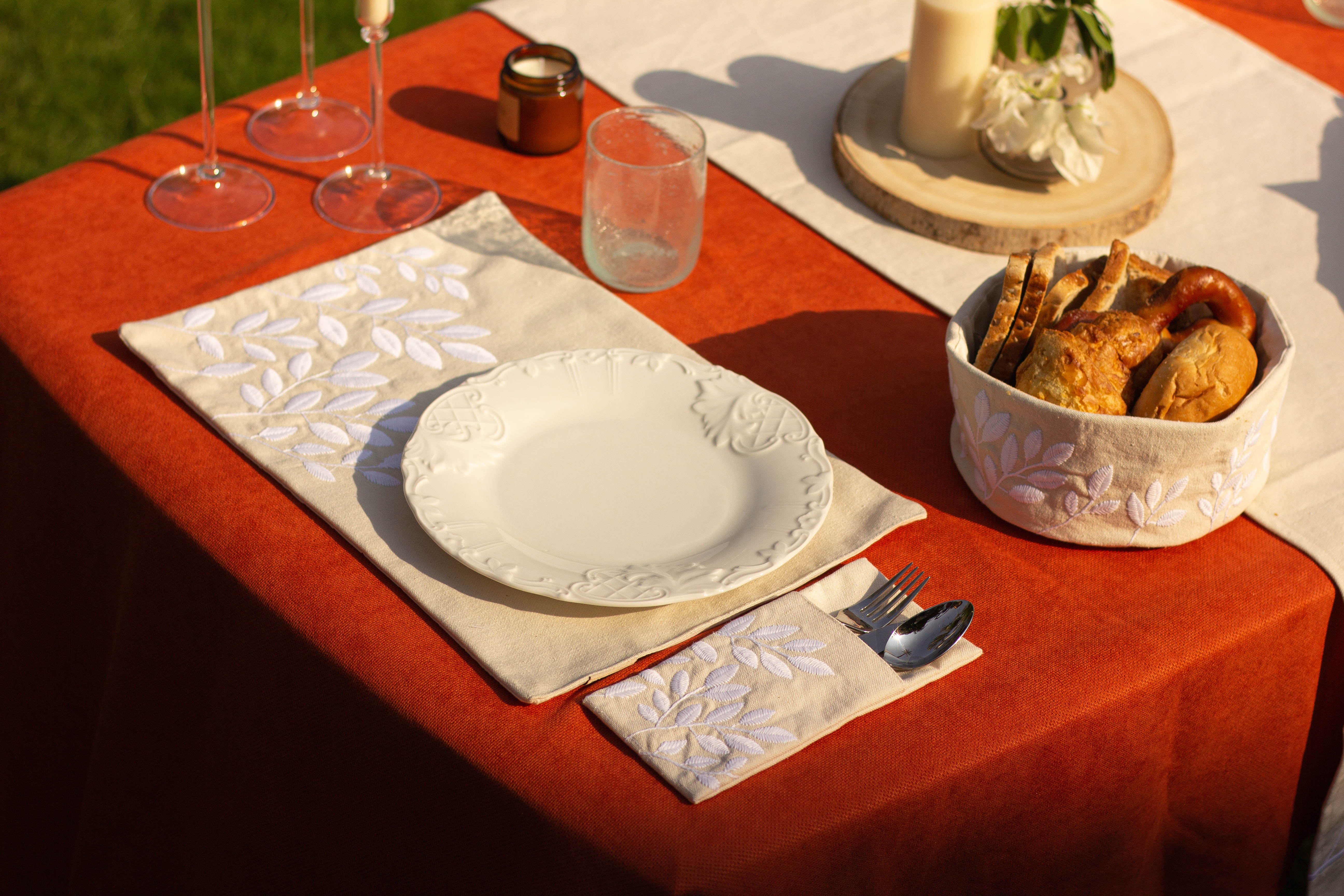 Summer Leaves Placemat Set