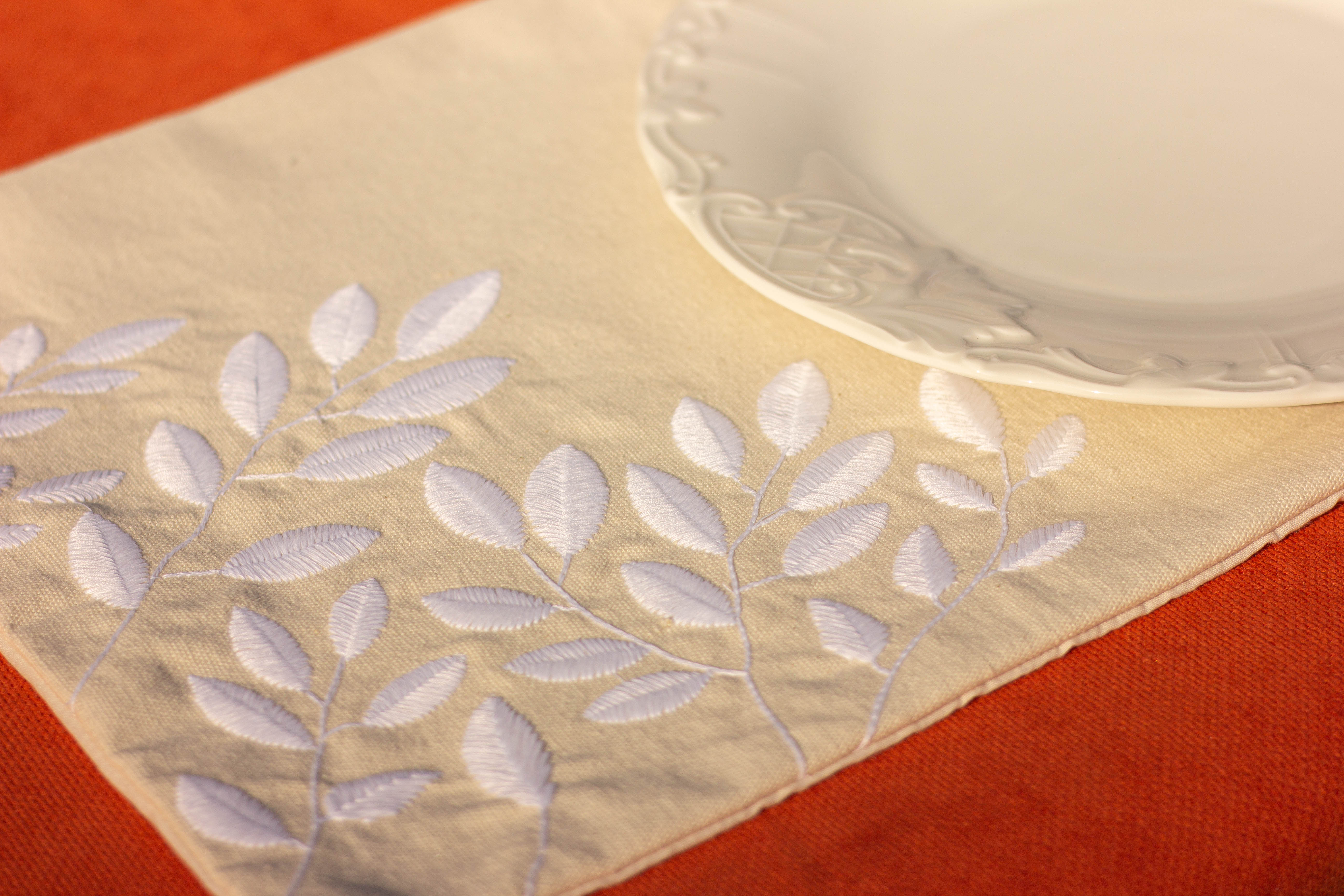 Summer Leaves Placemat Set