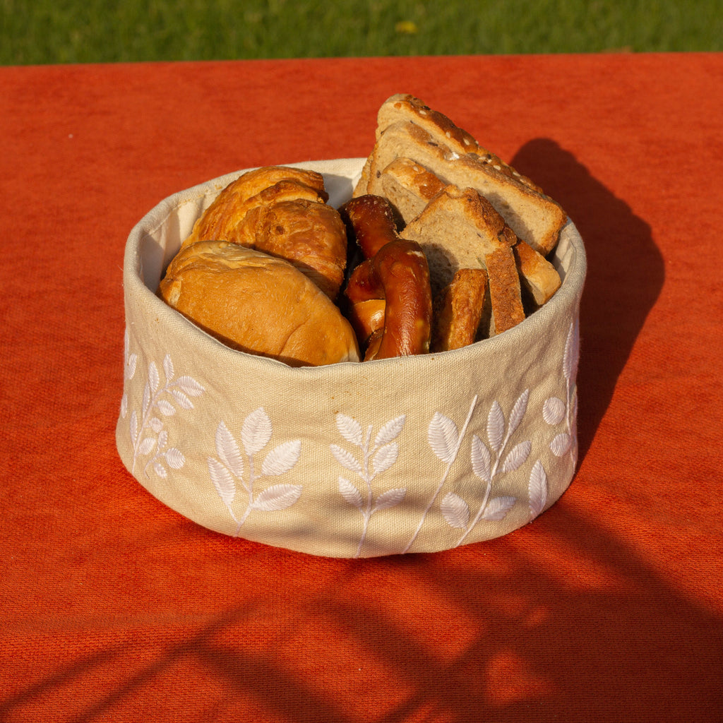 Summer Leaves Breadbasket