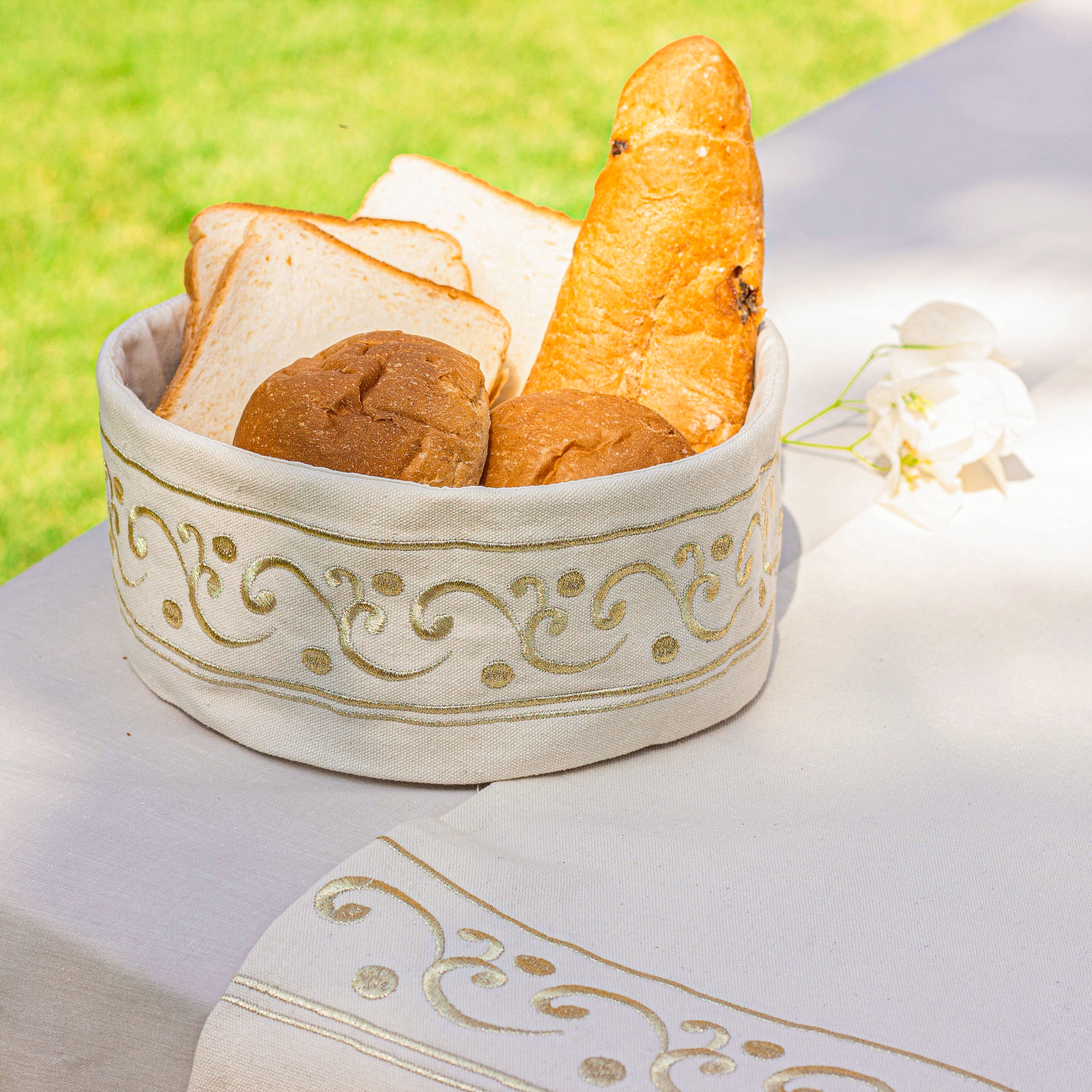 Royal Waves Breadbasket